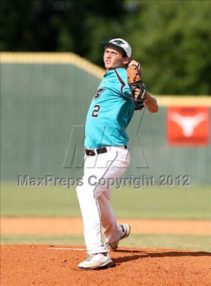 Thumbnail 2 in Pasadena Memorial vs Sterling (UIL Region 3 Bi-District Playoff) photogallery.