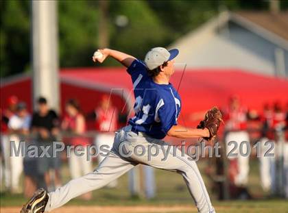 Thumbnail 3 in Pasadena Memorial vs Sterling (UIL Region 3 Bi-District Playoff) photogallery.