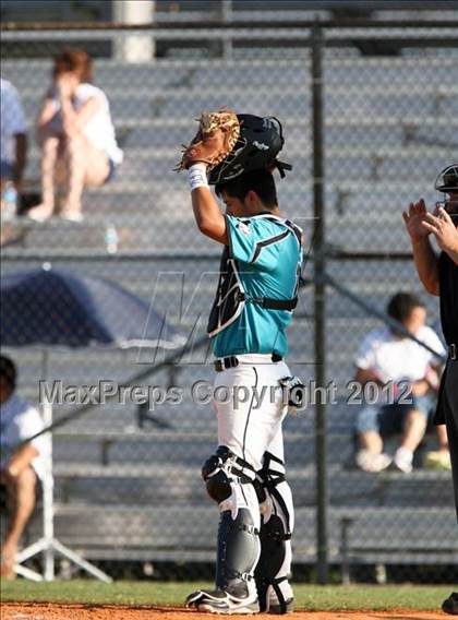 Thumbnail 2 in Pasadena Memorial vs Sterling (UIL Region 3 Bi-District Playoff) photogallery.