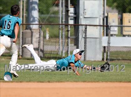 Thumbnail 2 in Pasadena Memorial vs Sterling (UIL Region 3 Bi-District Playoff) photogallery.