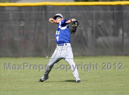 Thumbnail 1 in Pasadena Memorial vs Sterling (UIL Region 3 Bi-District Playoff) photogallery.