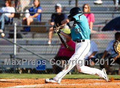 Thumbnail 3 in Pasadena Memorial vs Sterling (UIL Region 3 Bi-District Playoff) photogallery.