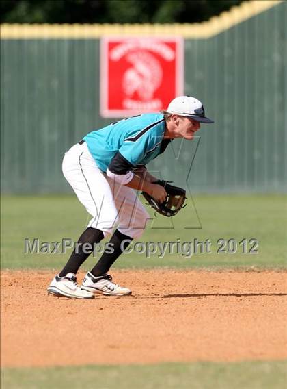 Thumbnail 2 in Pasadena Memorial vs Sterling (UIL Region 3 Bi-District Playoff) photogallery.