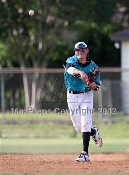 Thumbnail 2 in Pasadena Memorial vs Sterling (UIL Region 3 Bi-District Playoff) photogallery.