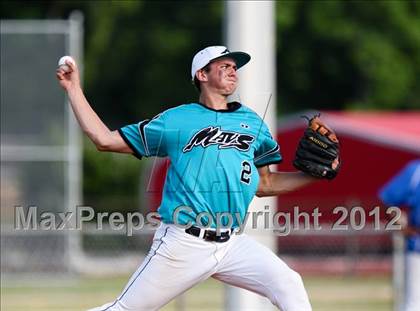 Thumbnail 2 in Pasadena Memorial vs Sterling (UIL Region 3 Bi-District Playoff) photogallery.