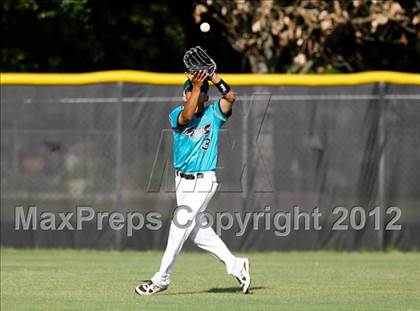 Thumbnail 2 in Pasadena Memorial vs Sterling (UIL Region 3 Bi-District Playoff) photogallery.