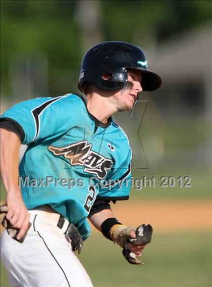 Thumbnail 1 in Pasadena Memorial vs Sterling (UIL Region 3 Bi-District Playoff) photogallery.