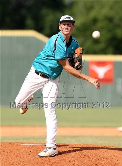 Thumbnail 1 in Pasadena Memorial vs Sterling (UIL Region 3 Bi-District Playoff) photogallery.