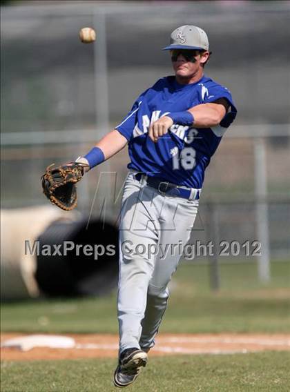 Thumbnail 2 in Pasadena Memorial vs Sterling (UIL Region 3 Bi-District Playoff) photogallery.