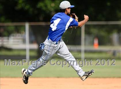 Thumbnail 1 in Pasadena Memorial vs Sterling (UIL Region 3 Bi-District Playoff) photogallery.