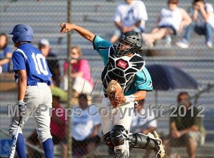 Thumbnail 3 in Pasadena Memorial vs Sterling (UIL Region 3 Bi-District Playoff) photogallery.