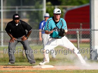 Thumbnail 1 in Pasadena Memorial vs Sterling (UIL Region 3 Bi-District Playoff) photogallery.