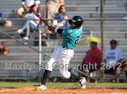 Thumbnail 3 in Pasadena Memorial vs Sterling (UIL Region 3 Bi-District Playoff) photogallery.