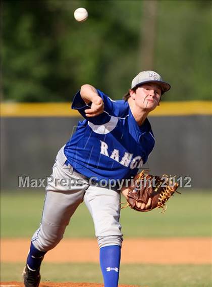 Thumbnail 2 in Pasadena Memorial vs Sterling (UIL Region 3 Bi-District Playoff) photogallery.
