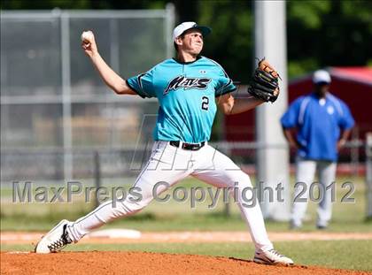 Thumbnail 3 in Pasadena Memorial vs Sterling (UIL Region 3 Bi-District Playoff) photogallery.