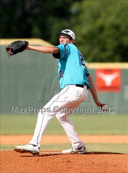 Thumbnail 1 in Pasadena Memorial vs Sterling (UIL Region 3 Bi-District Playoff) photogallery.