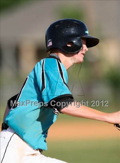 Thumbnail 2 in Pasadena Memorial vs Sterling (UIL Region 3 Bi-District Playoff) photogallery.