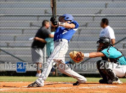 Thumbnail 2 in Pasadena Memorial vs Sterling (UIL Region 3 Bi-District Playoff) photogallery.
