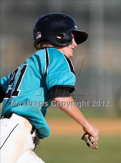 Thumbnail 3 in Pasadena Memorial vs Sterling (UIL Region 3 Bi-District Playoff) photogallery.