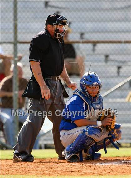 Thumbnail 3 in Pasadena Memorial vs Sterling (UIL Region 3 Bi-District Playoff) photogallery.