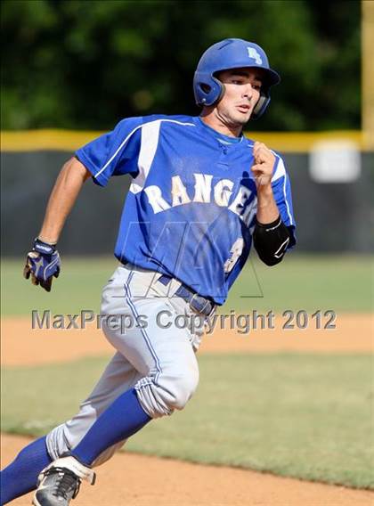 Thumbnail 3 in Pasadena Memorial vs Sterling (UIL Region 3 Bi-District Playoff) photogallery.