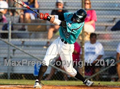 Thumbnail 3 in Pasadena Memorial vs Sterling (UIL Region 3 Bi-District Playoff) photogallery.