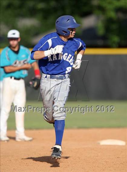 Thumbnail 3 in Pasadena Memorial vs Sterling (UIL Region 3 Bi-District Playoff) photogallery.
