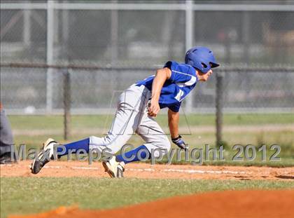 Thumbnail 1 in Pasadena Memorial vs Sterling (UIL Region 3 Bi-District Playoff) photogallery.