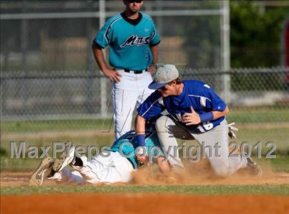 Thumbnail 1 in Pasadena Memorial vs Sterling (UIL Region 3 Bi-District Playoff) photogallery.