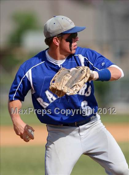Thumbnail 1 in Pasadena Memorial vs Sterling (UIL Region 3 Bi-District Playoff) photogallery.