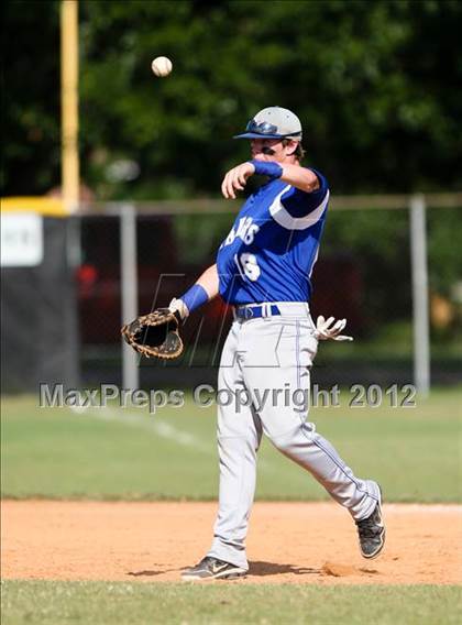 Thumbnail 1 in Pasadena Memorial vs Sterling (UIL Region 3 Bi-District Playoff) photogallery.