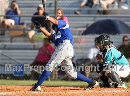 Thumbnail 2 in Pasadena Memorial vs Sterling (UIL Region 3 Bi-District Playoff) photogallery.