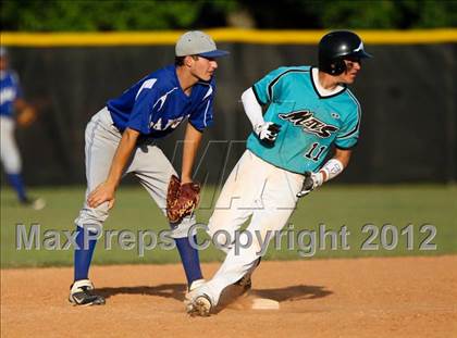 Thumbnail 1 in Pasadena Memorial vs Sterling (UIL Region 3 Bi-District Playoff) photogallery.