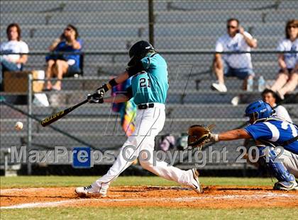 Thumbnail 2 in Pasadena Memorial vs Sterling (UIL Region 3 Bi-District Playoff) photogallery.