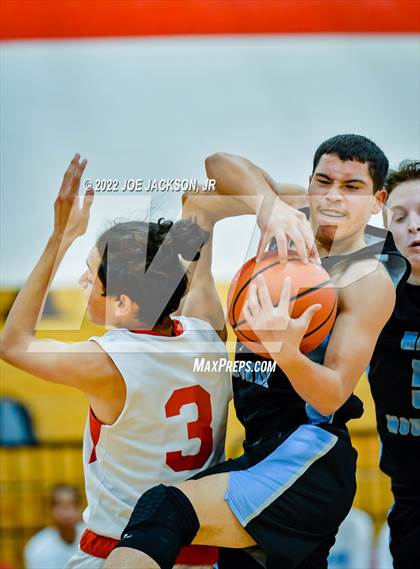 Thumbnail 2 in Tucson High Magnet School vs Mica Mountain photogallery.