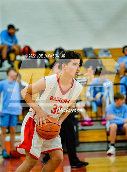 Thumbnail 3 in Tucson High Magnet School vs Mica Mountain photogallery.