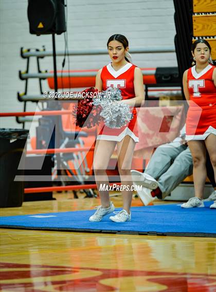 Thumbnail 3 in Tucson High Magnet School vs Mica Mountain photogallery.