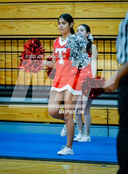 Thumbnail 2 in Tucson High Magnet School vs Mica Mountain photogallery.