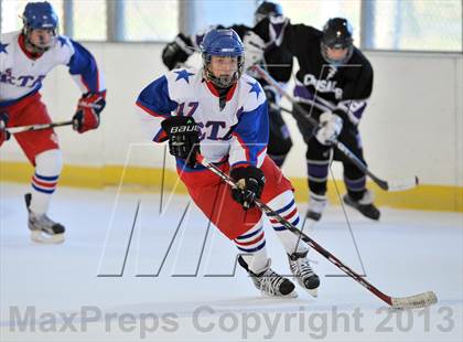 Thumbnail 1 in Eastchester/Tuckahoe/Bronxville vs. Monroe-Woodbury (Tiger Tournament) photogallery.