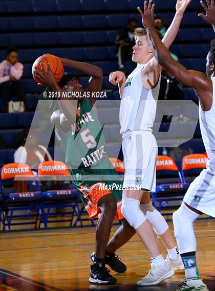 Thumbnail 2 in Mojave vs. Payson (Tarkanian Classic) photogallery.