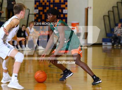 Thumbnail 2 in Mojave vs. Payson (Tarkanian Classic) photogallery.