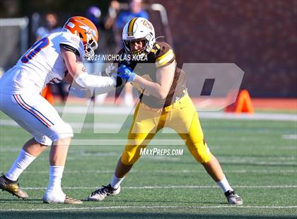 Thumbnail 2 in Westlake vs. Crespi photogallery.