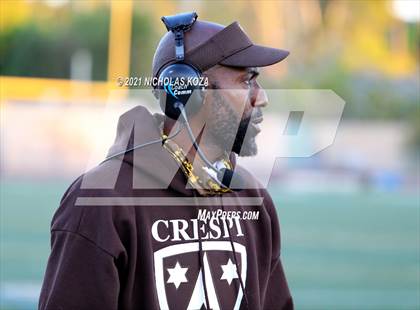Thumbnail 2 in Westlake vs. Crespi photogallery.