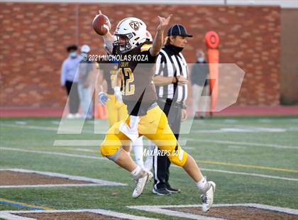 Thumbnail 2 in Westlake vs. Crespi photogallery.