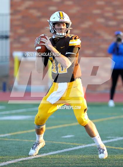 Thumbnail 1 in Westlake vs. Crespi photogallery.