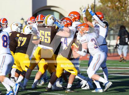 Thumbnail 2 in Westlake vs. Crespi photogallery.