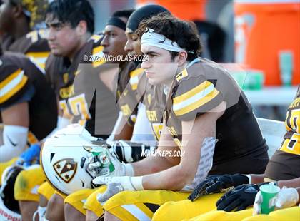 Thumbnail 2 in Westlake vs. Crespi photogallery.