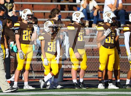 Thumbnail 2 in Westlake vs. Crespi photogallery.