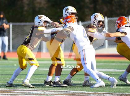 Thumbnail 2 in Westlake vs. Crespi photogallery.