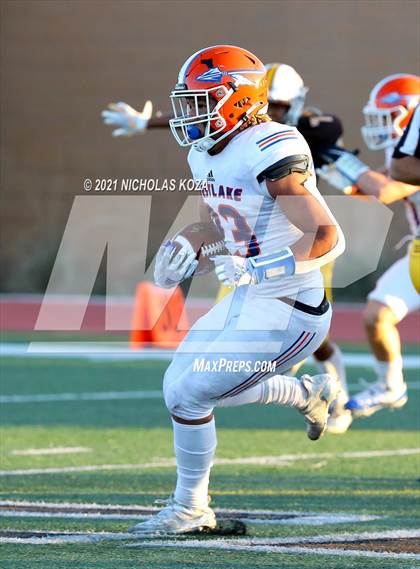 Thumbnail 1 in Westlake vs. Crespi photogallery.